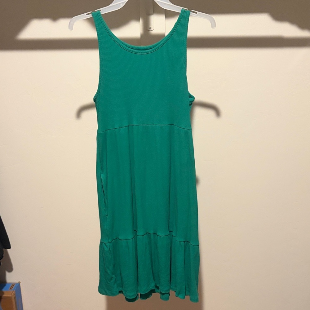 Old Navy Green Sleeveless Tiered Summer Dress